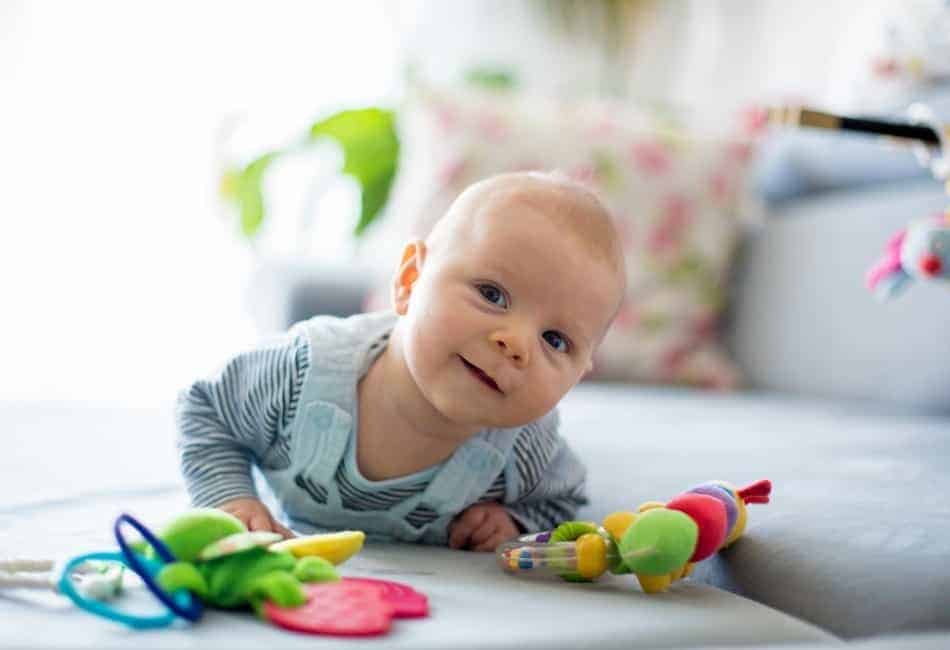 baby practicing tummy time