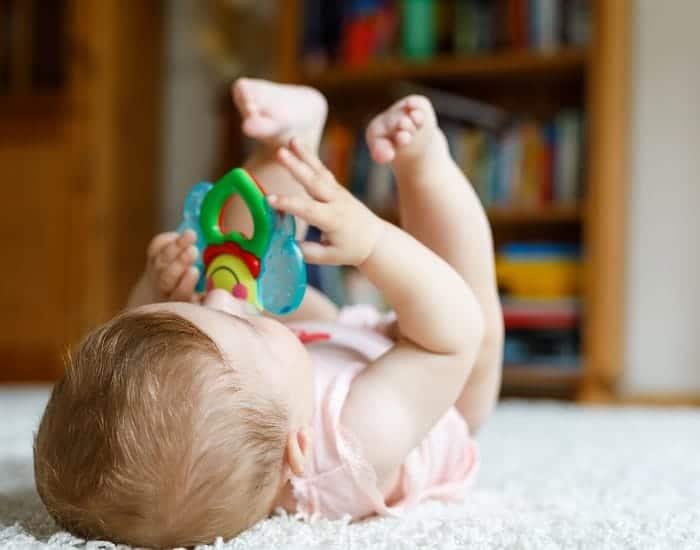 how to clean baby toys 