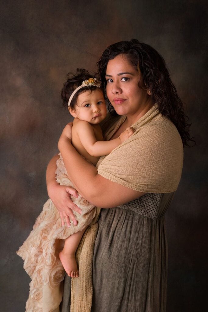 Mother and child professional portrait by Katie Katsenis