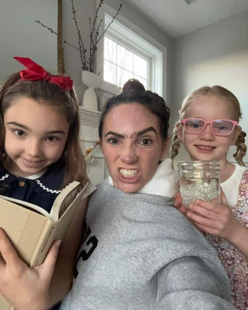 image of a mom and her 2 daughters dressed as Matilda, Miss Trunchbull, and Amanda Thripp
