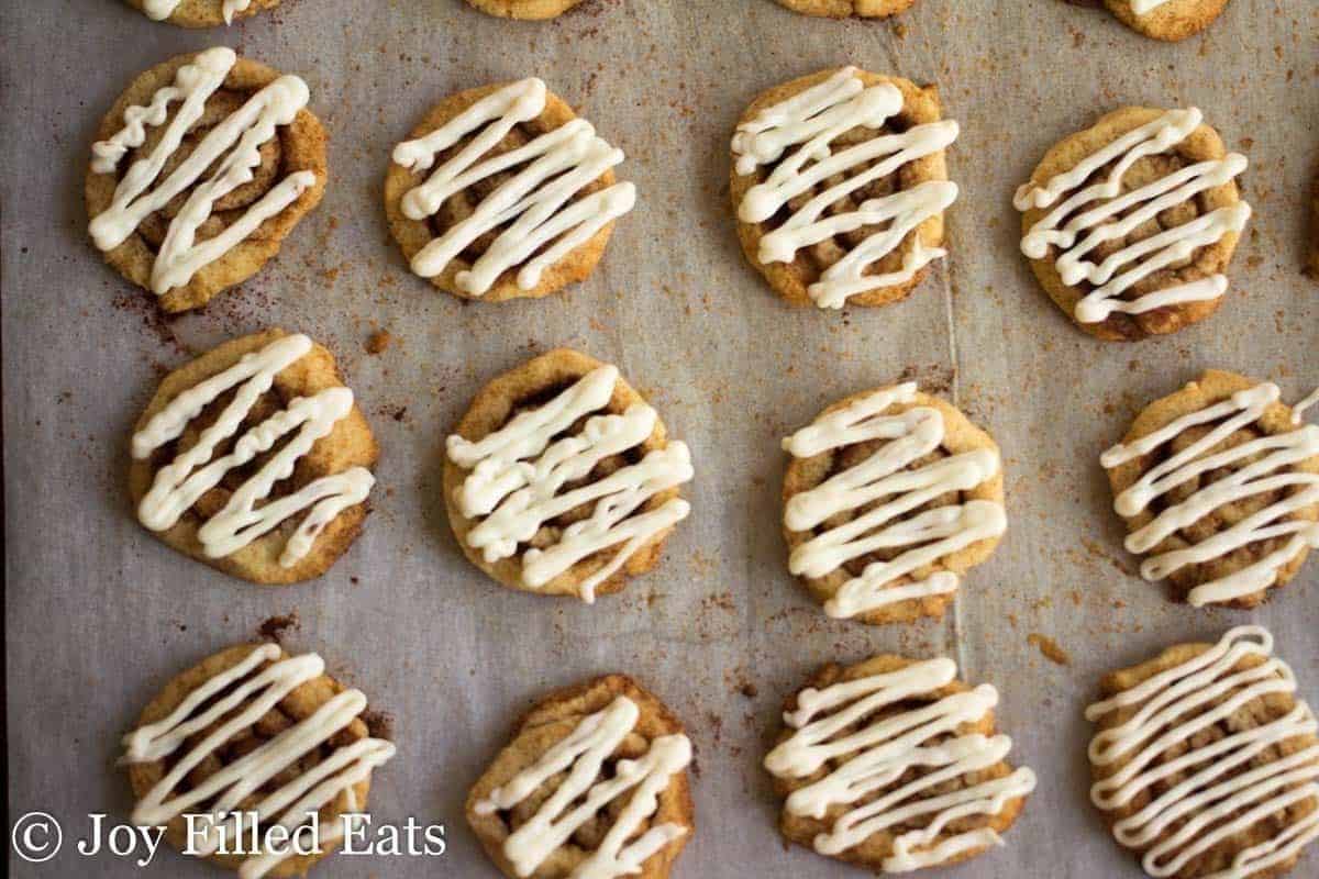 cinnamon roll cookies drizzled with icing